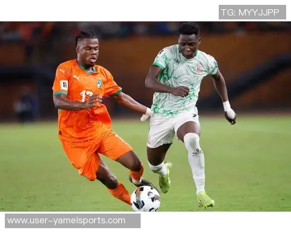 费迪南德称赞拉门斯在对桑德兰的表现增强全队信心展现稳健风范