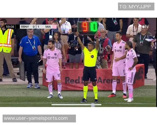 梅西在纽约红牛赛场的惊艳表现让对手愤怒难平他如狂风般不可阻挡